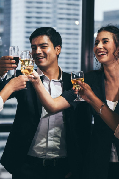 Ντύσιμο για επαγγελματικό event: Πλήρης οδηγός για άνδρες