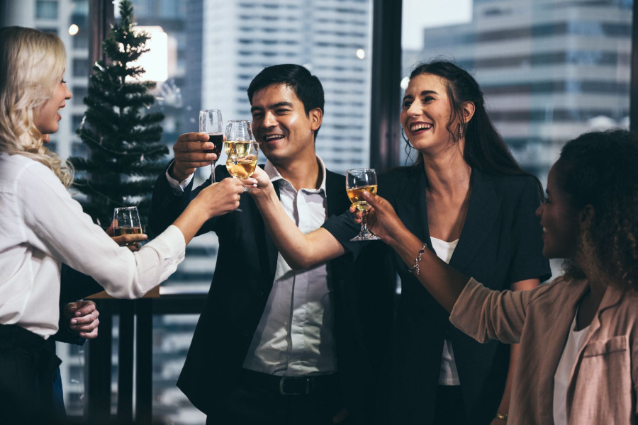 Ντύσιμο για επαγγελματικό event: Πλήρης οδηγός για άνδρες