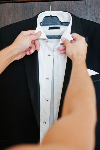 Τα καλύτερα ανδρικά κοστούμια που πρέπει κάθε άνδρας να έχει στη ντουλάπα του